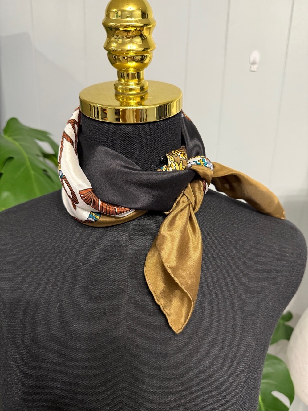 Silk-Look Square Scarf Gold Brown Black Chain Scroll Print 32x31 Neck Hair Bag